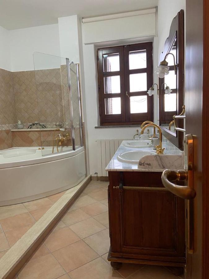 Villa Rosella Appartamento 2 - Con Piscina - 150 M Dal Mare Casa Margherita Buitenkant foto